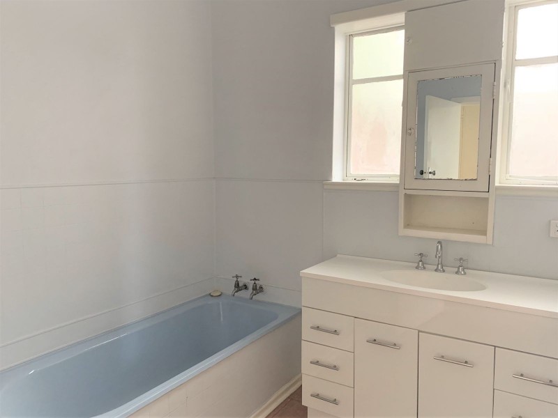 6 McKittrick Road, Bentleigh VIC 3204