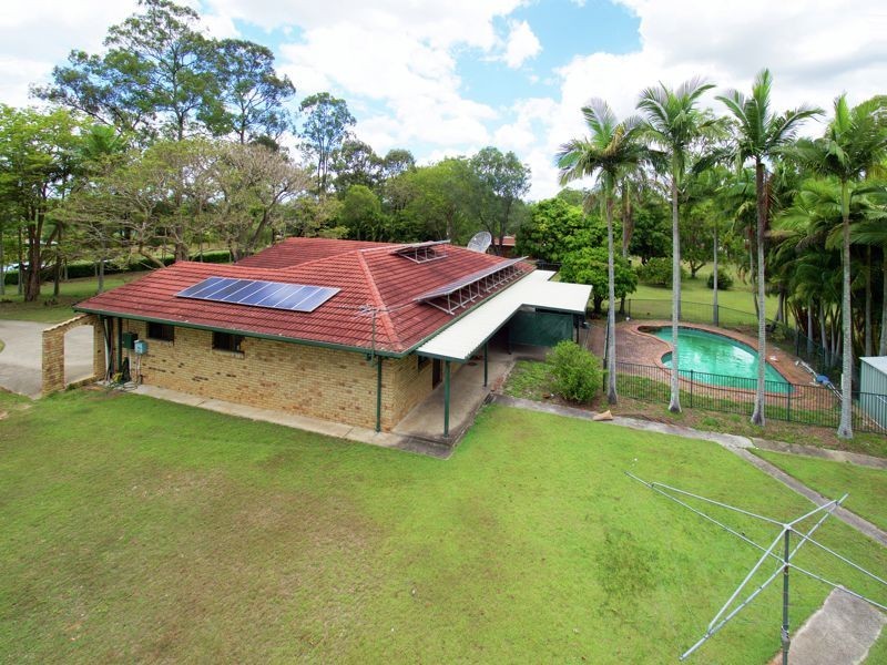 55 Crest Road, Greenbank QLD 4124