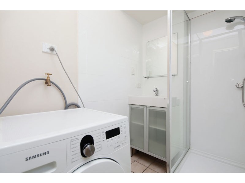 2/68 Springwood Road, Rochedale South QLD 4123