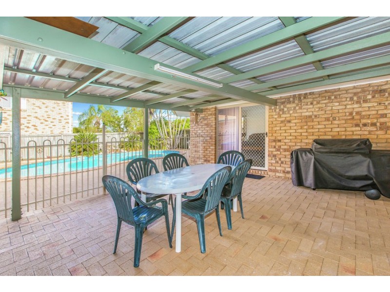 6 Wattle Court, Calamvale QLD 4116