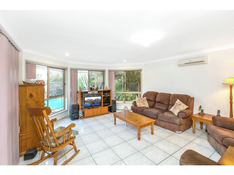 6 Wattle Court, Calamvale QLD 4116