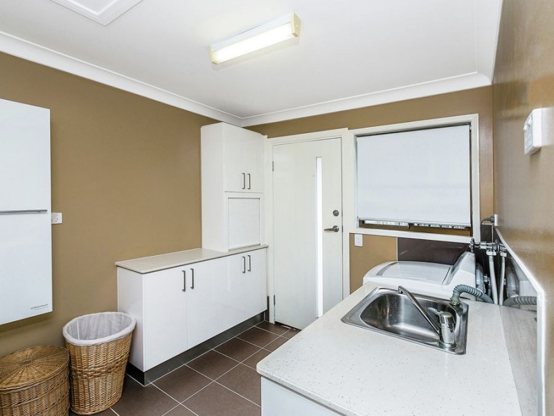 51 Solomon Avenue, Loganholme QLD 4129