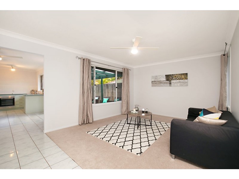 3 Larrell Close, Eight Mile Plains QLD 4113