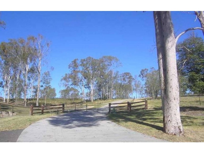 35 Winrock street, Brookfield QLD 4069