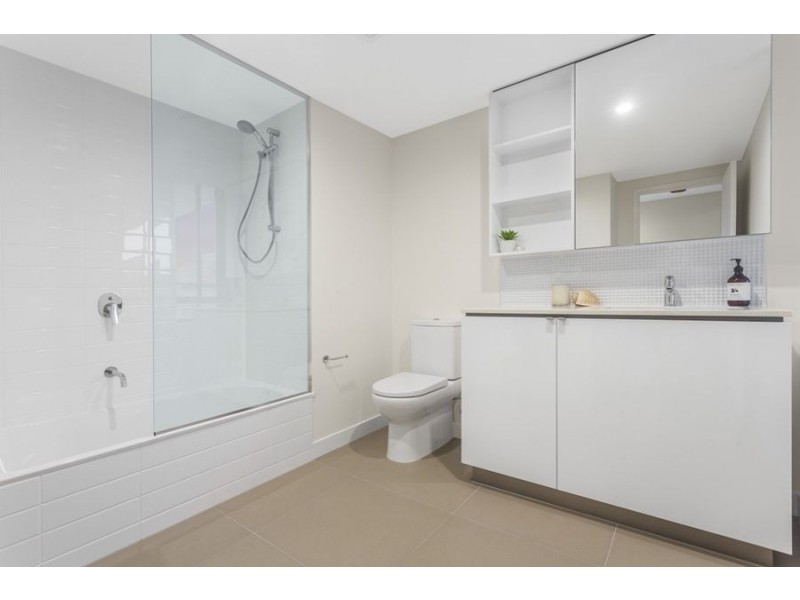 4203 35 Burdett Street, Albion QLD 4010