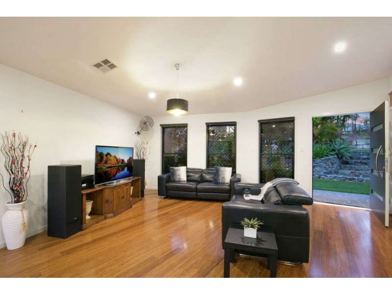 21 Explorers Way, Mount Cotton QLD 4165