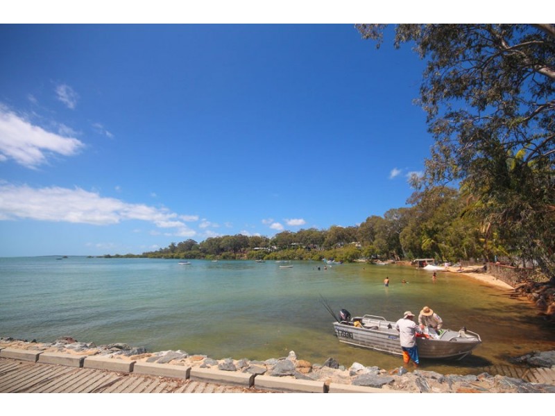3 Kim Crescent, Macleay Island QLD 4184