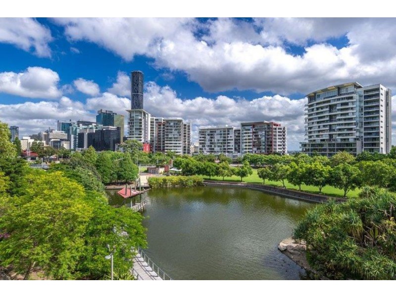 3047/3-7 Parkland Boulevard, Brisbane City QLD 4000