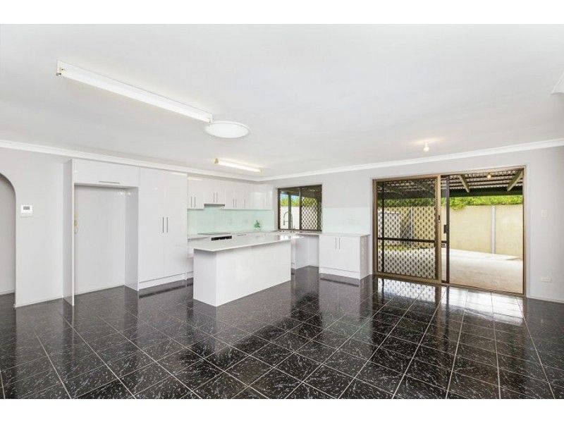 202 Breton Street, Coopers Plains QLD 4108