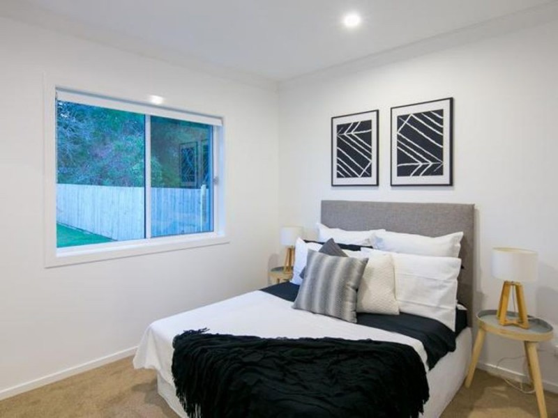 14 Claremont Street, Birkdale QLD 4159