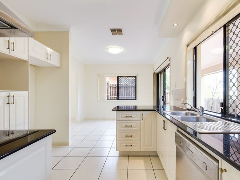 5/19 Daniells Street, Carina QLD 4152