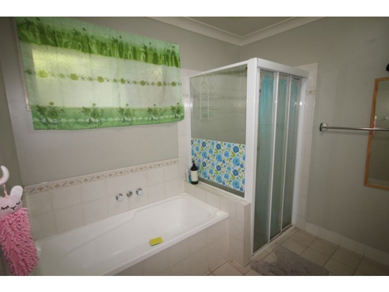 10 Van Wirdum Place, Calamvale QLD 4116