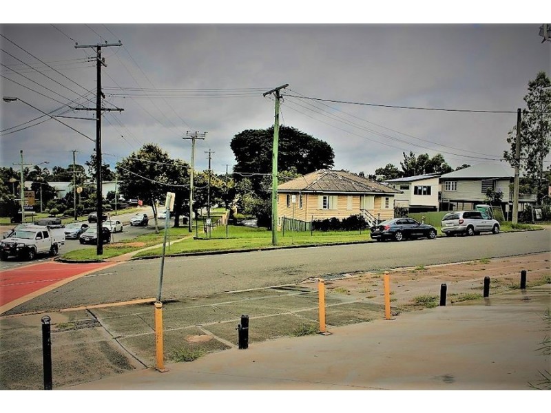 2 Helles St, Moorooka QLD 4105