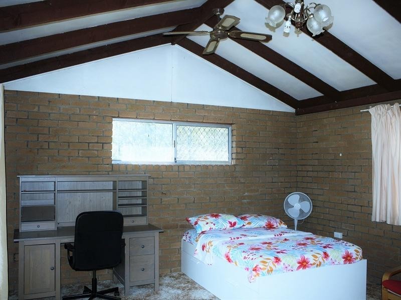 51 Station Rd, Loganlea QLD 4131
