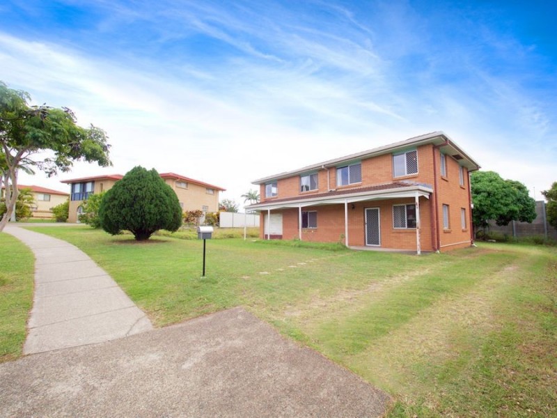 24 Endsleigh Street, Macgregor QLD 4109