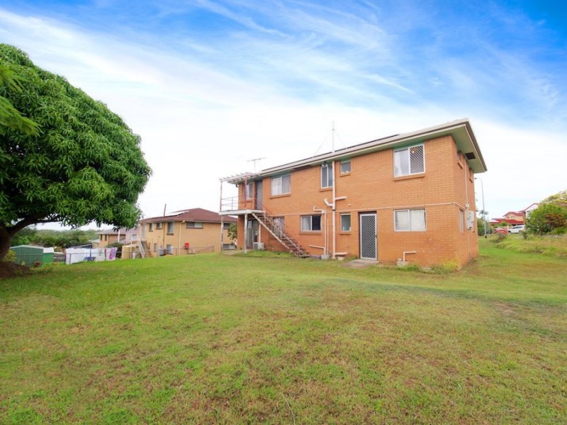 24 Endsleigh Street, Macgregor QLD 4109