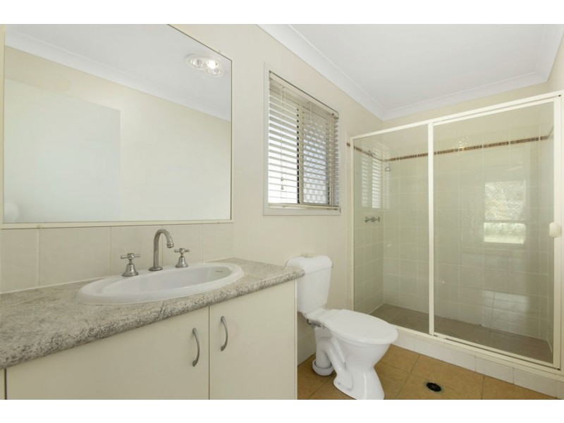 2 Robur Street, Marsden QLD 4132