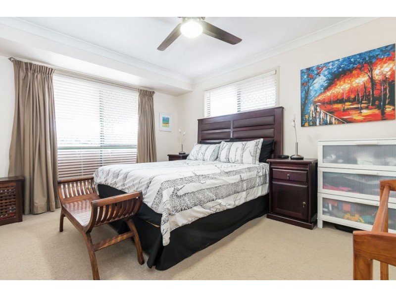 11 Lorikeet Place, Wishart QLD 4122