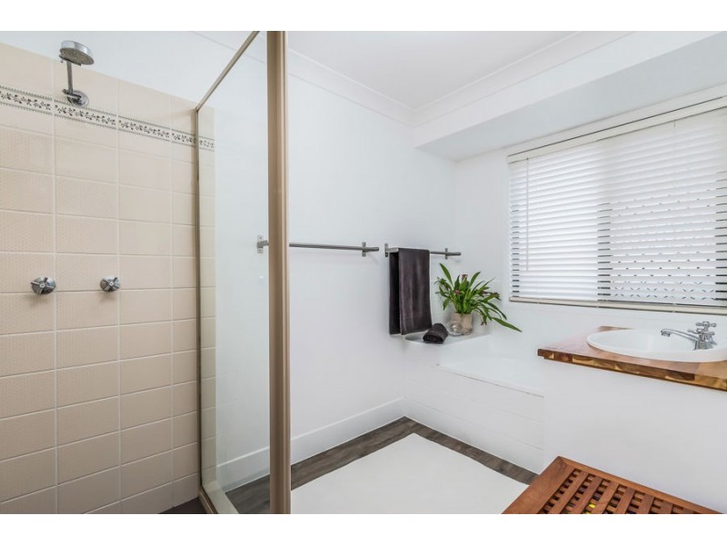 11 Lorikeet Place, Wishart QLD 4122