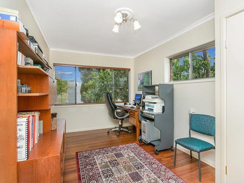 96 Garie Street, Wishart QLD 4122