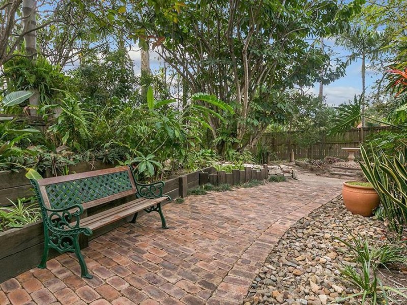 96 Garie Street, Wishart QLD 4122