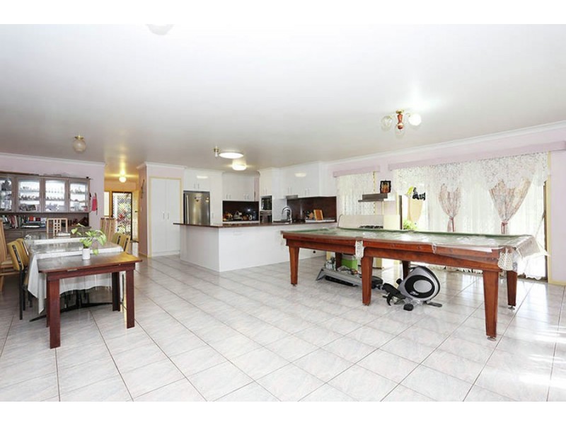 109 Fraser Road, Beerwah QLD 4519
