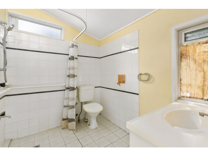 19 Merry Street, Bulimba QLD 4171