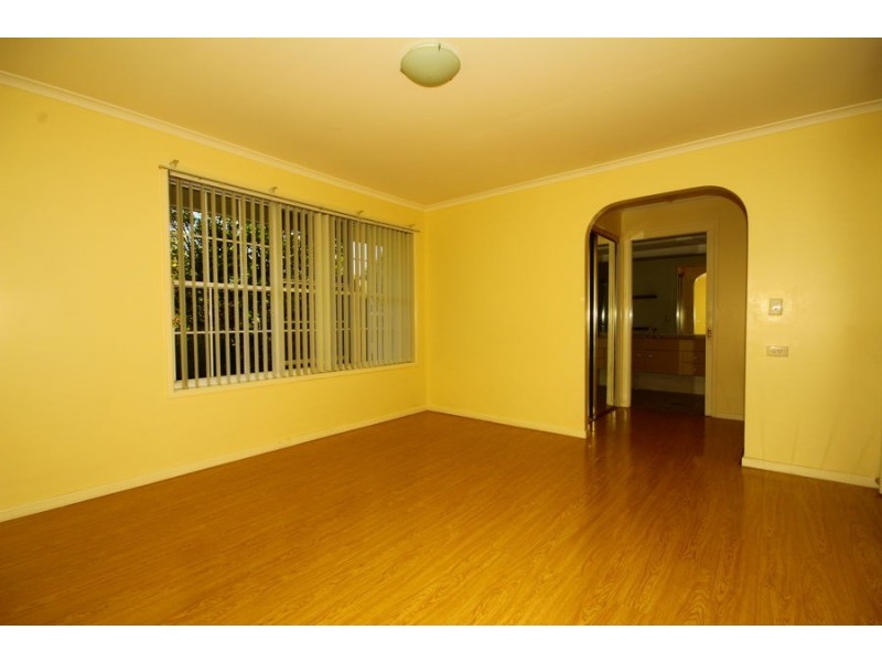 13 Coral Ave, Loganholme QLD 4129