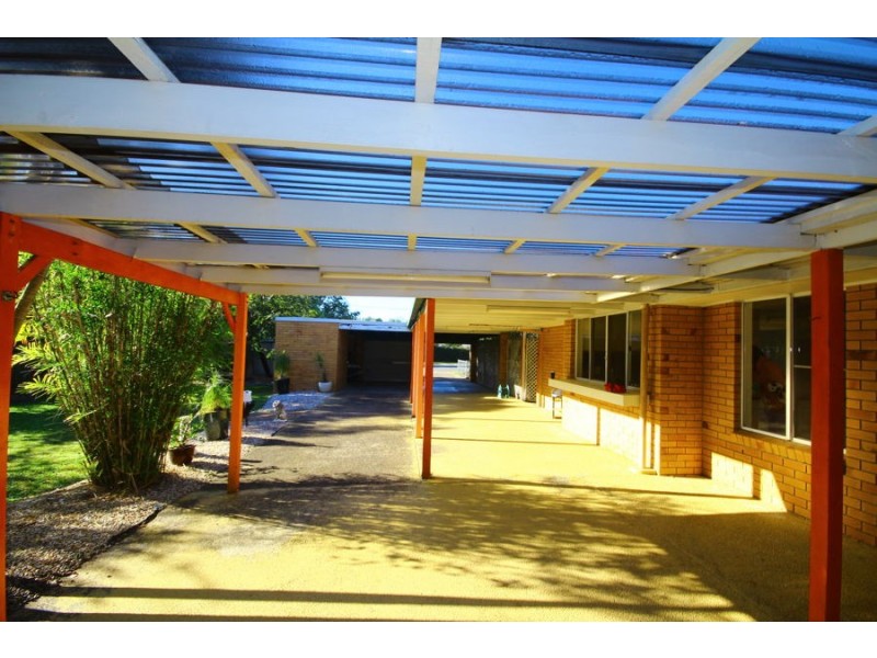 13 Coral Ave, Loganholme QLD 4129
