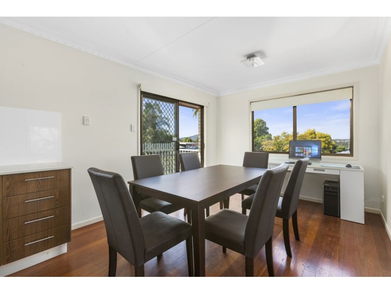 133 Greenmeadow Road, Mansfield QLD 4122