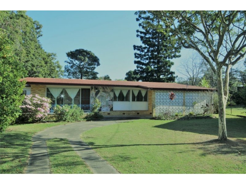 19 Benaud Street, Macgregor QLD 4109