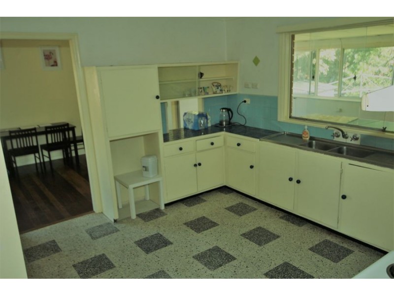 19 Benaud Street, Macgregor QLD 4109