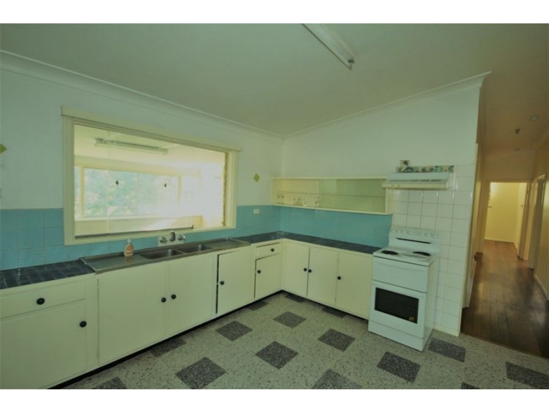 19 Benaud Street, Macgregor QLD 4109