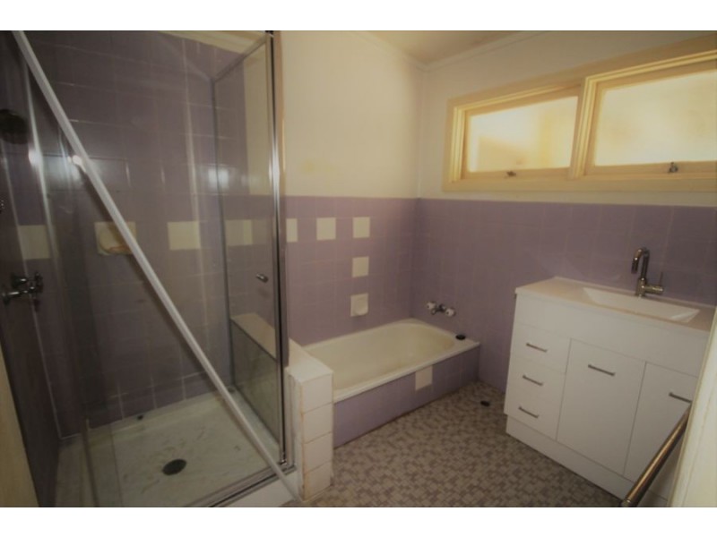 19 Benaud Street, Macgregor QLD 4109