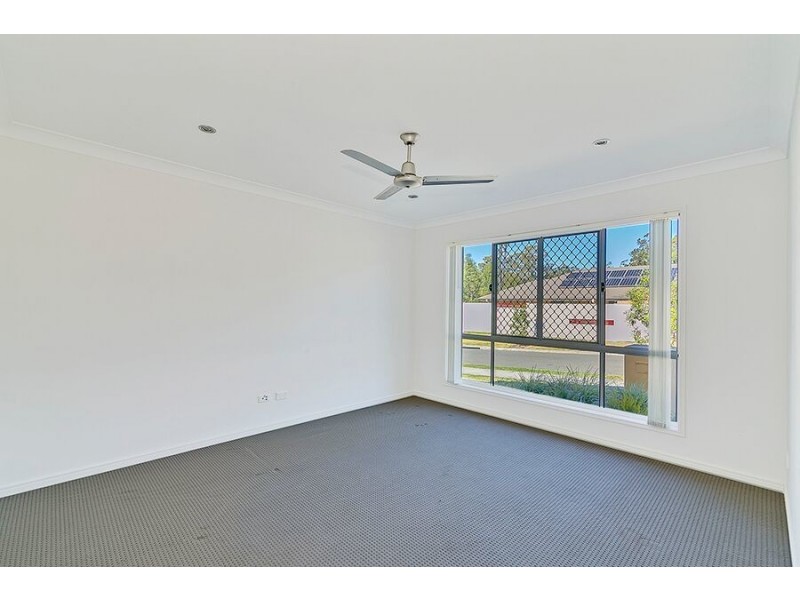 14 CORNELIUS DR, Augustine Heights QLD 4300