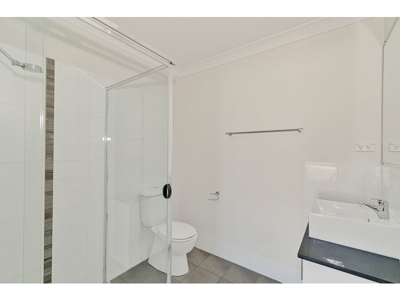 14 CORNELIUS DR, Augustine Heights QLD 4300