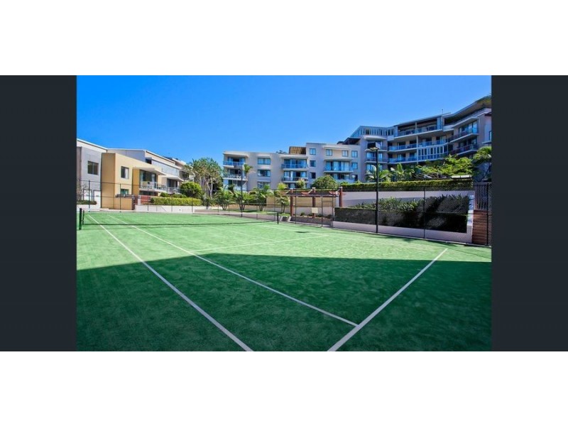 Swell Resort – 1 Ocean Street, Burleigh Heads QLD 4220