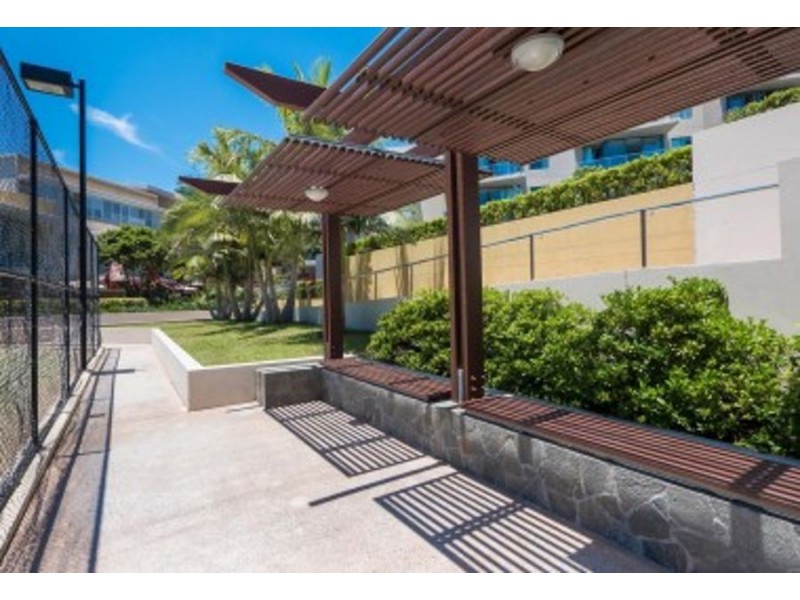 Swell Resort – 1 Ocean Street, Burleigh Heads QLD 4220