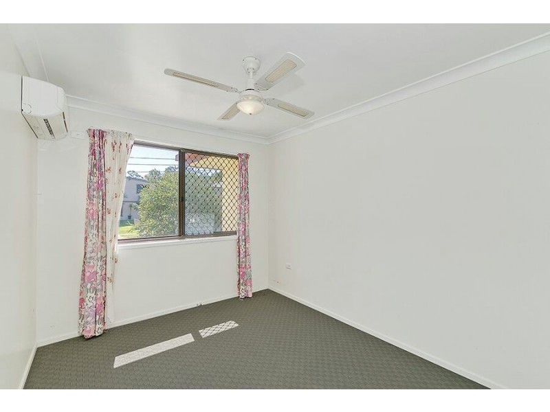 28 Bushmills st, Hillcrest QLD 4118
