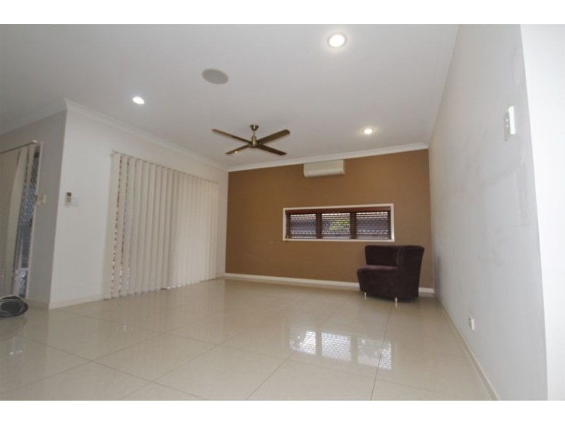 37 Injune Cct, Calamvale QLD 4116