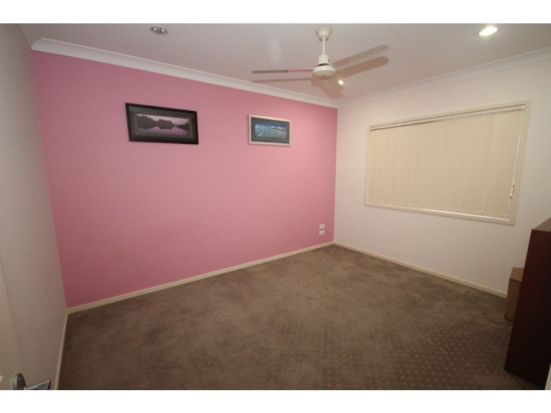 37 Injune Cct, Calamvale QLD 4116