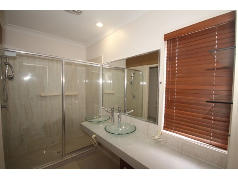 37 Injune Cct, Calamvale QLD 4116