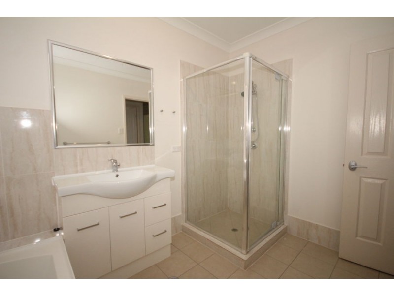 37 Injune Cct, Calamvale QLD 4116