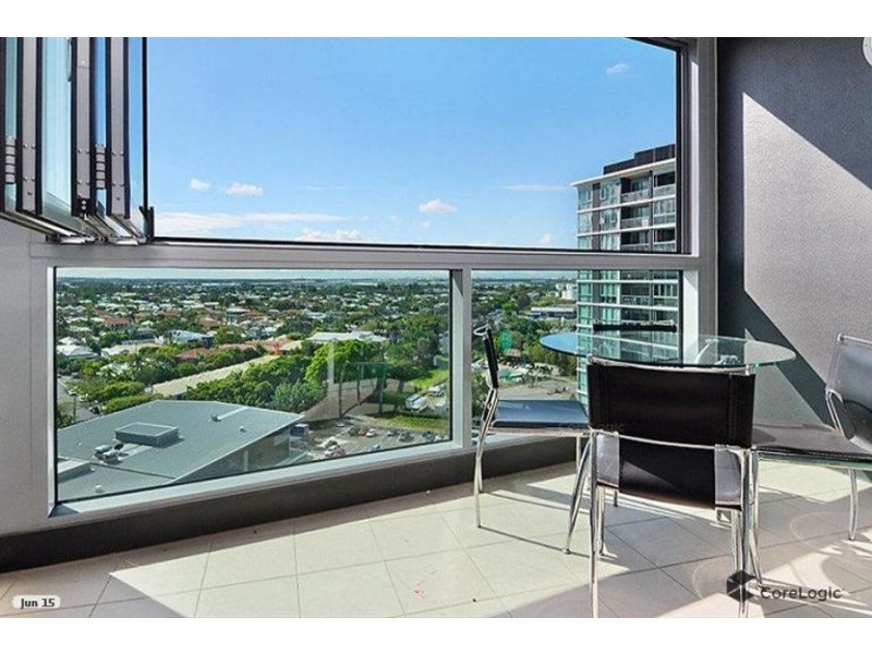 11502 8 Harbour Road, Hamilton QLD 4007