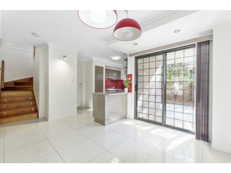 5/8 Charnwood Street, Sunnybank Hills QLD 4109