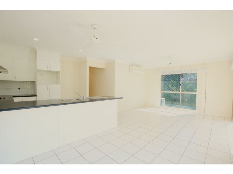 4 Blueberry Ash Court, Boronia Heights QLD 4124