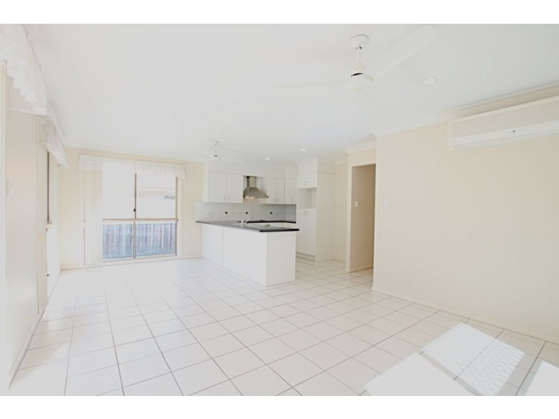 4 Blueberry Ash Court, Boronia Heights QLD 4124