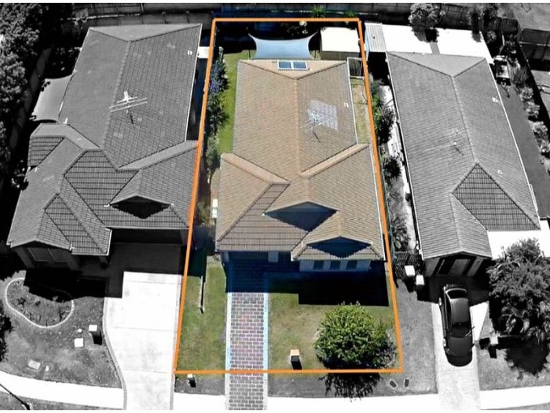 4 Blueberry Ash Court, Boronia Heights QLD 4124