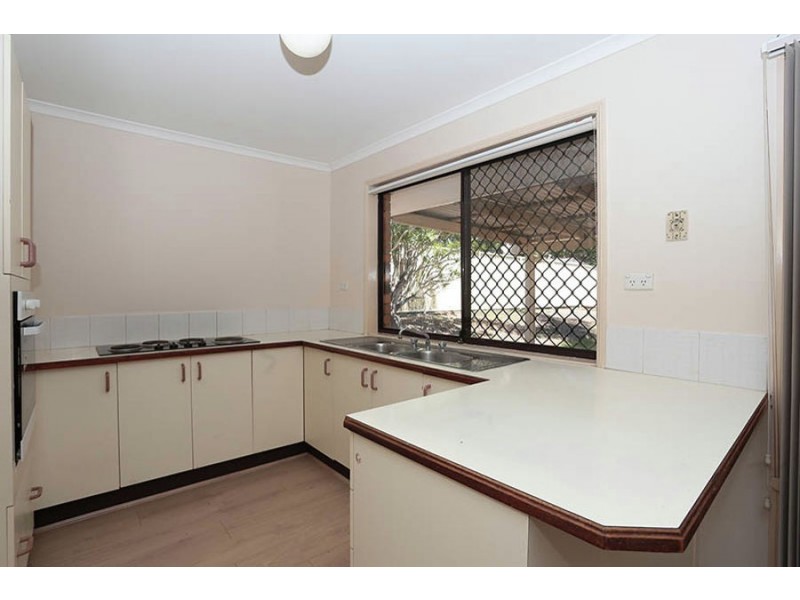 32 Staydar Crescent, Meadowbrook QLD 4131