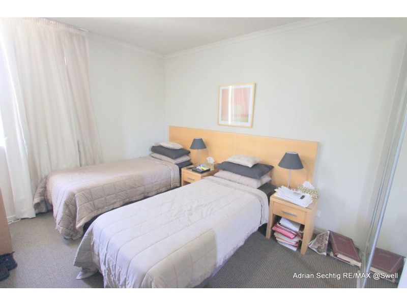 2068 1 Ocean Street, Burleigh Heads QLD 4220